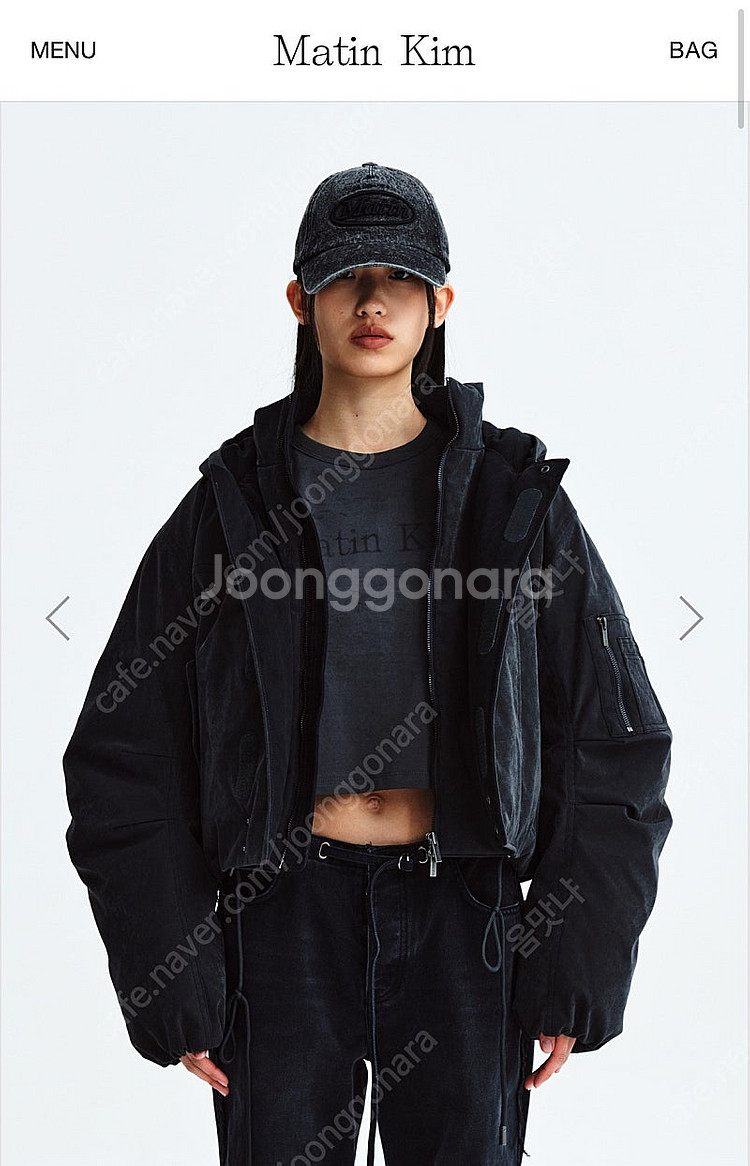 마뗑킴 하이넥 봄버 다운 크롭자켓--1
