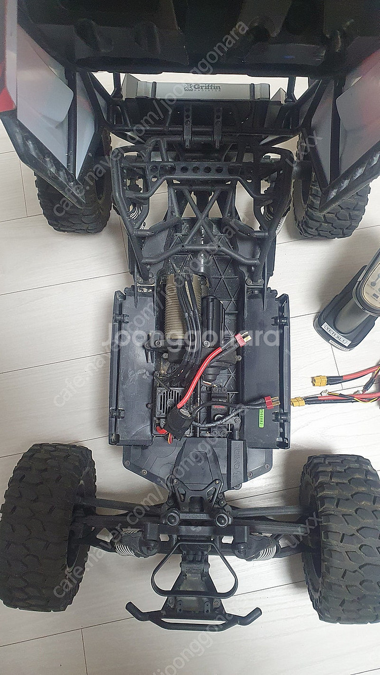 RC카 액시얼 예티 YETI XL 480 판매합니다.--2