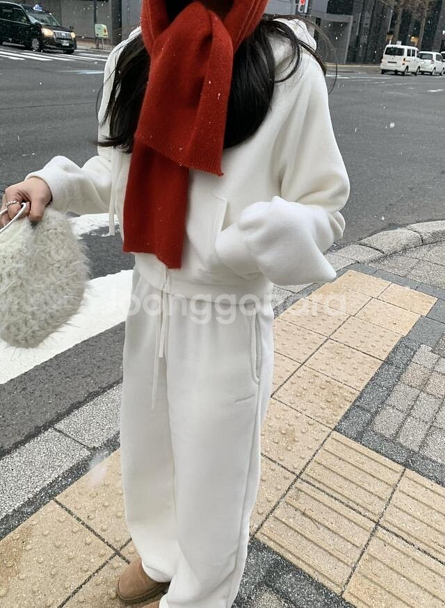 온드민 스노우 후드집업 팬츠 셋업 아이보리--0