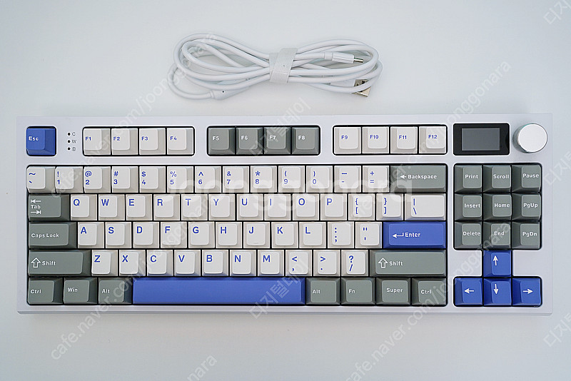 K86 샤크 키보드 팝니다.--1