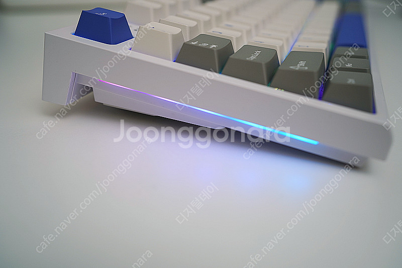 K86 샤크 키보드 팝니다.--2