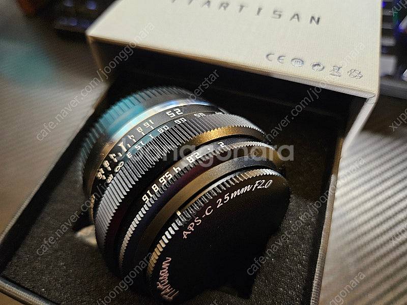 후지마운트 보이그랜더 녹턴 23, XC15-45, TTartisan 25, W126S 배터리 팝니다.--2