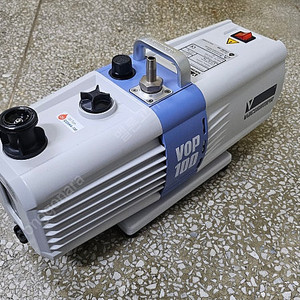 [중고] VOP-100 진공 펌프 Vacummer Precision Vacuum Pump