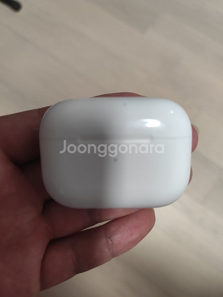 에어팟 프로 2세대 중고 12 판매합니다--1