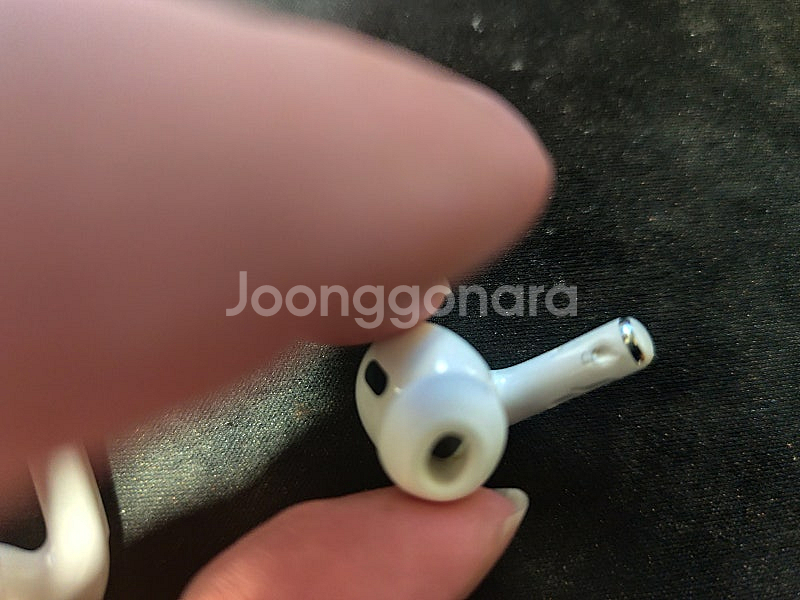에어팟 프로 2세대 중고 12 판매합니다--8