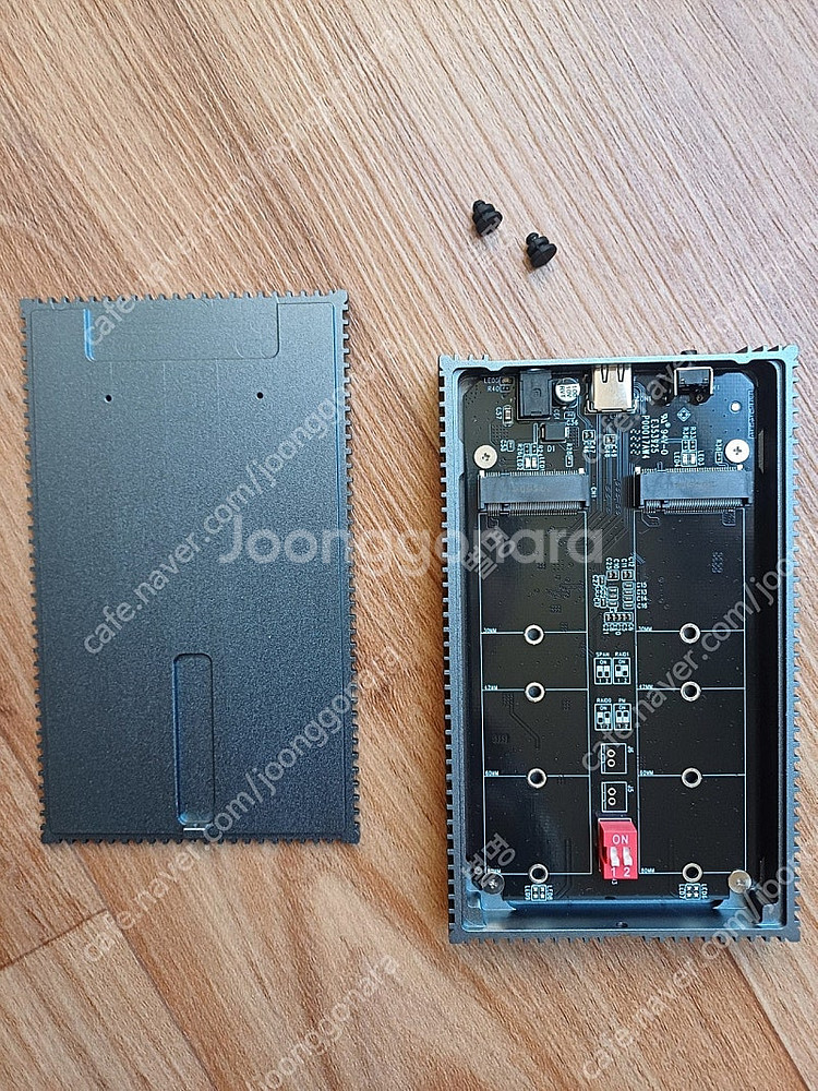 Yottamaster M.2 SATA SSD RAID ...--1