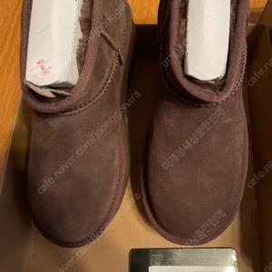 새상품) 클래식 울트라 미니 플랫폼 8 250 ugg 로제 제니 어그 ugg