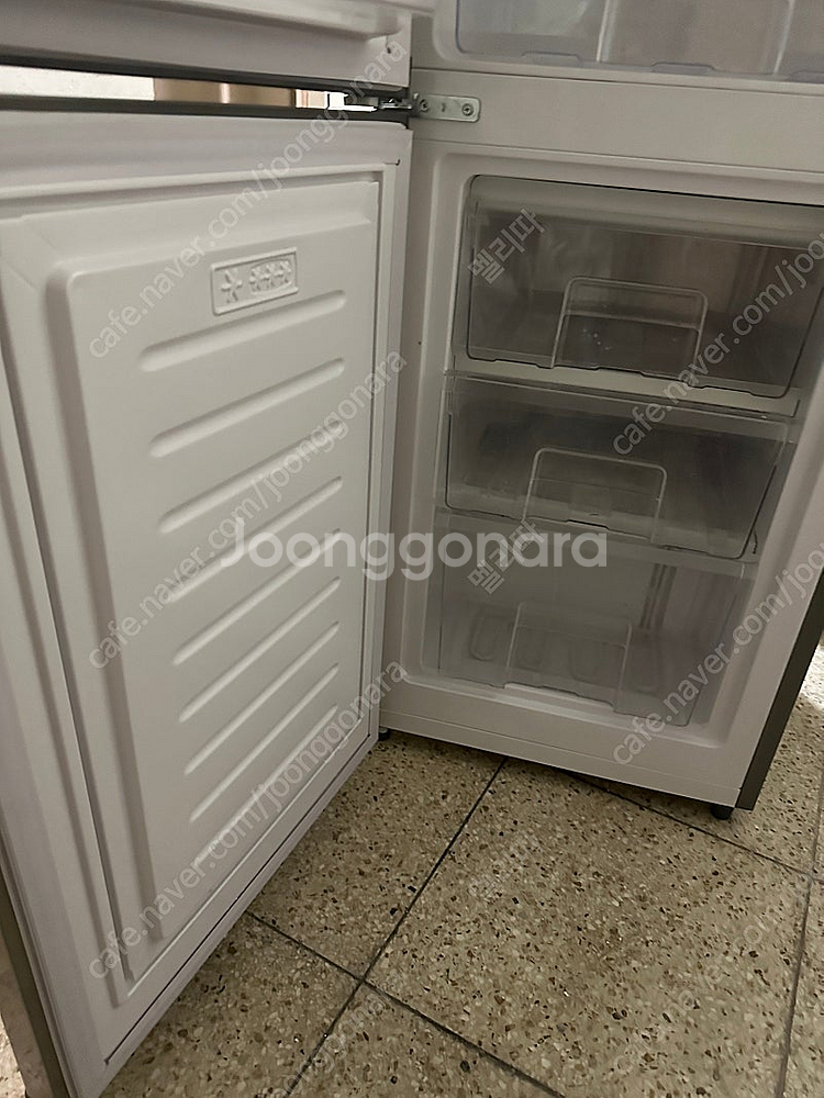 가성비 대우 루컴즈 냉장고 (195 L)--5