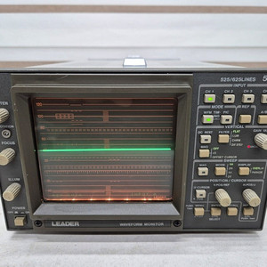 LEADER 525/625LINES Waveform Monitor 5222