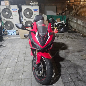 23년식 CBR500R 팝니다