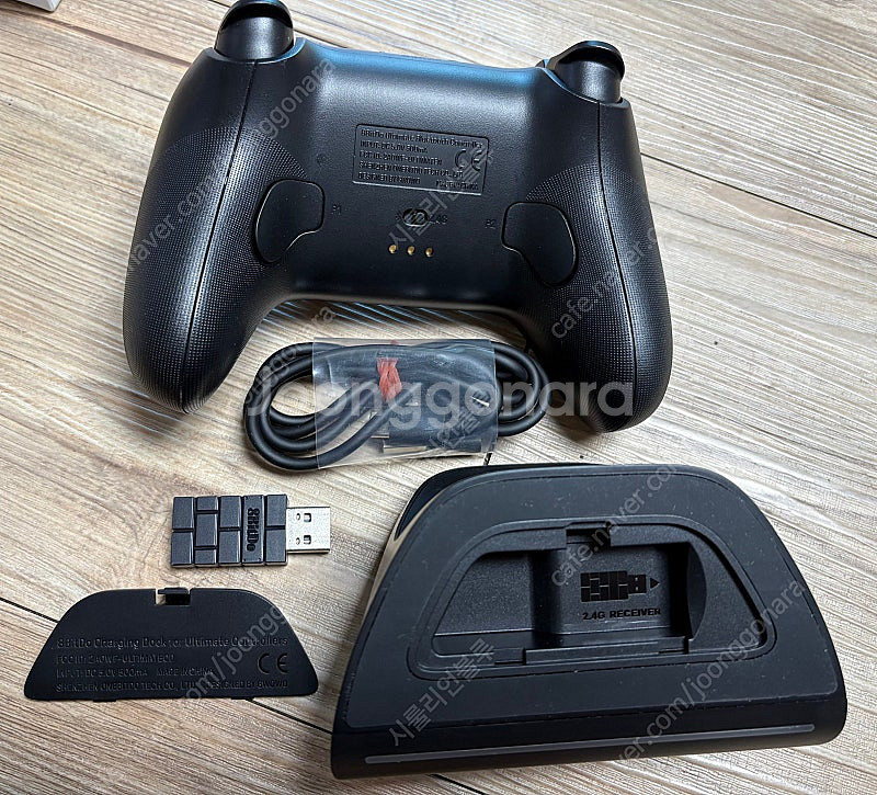 8BitDo 팔얼블 컨트롤러 게임패드--1
