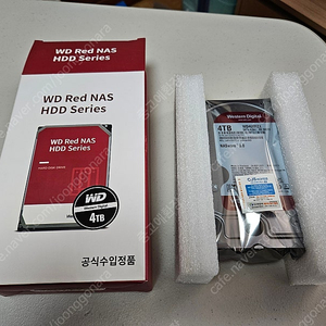 WD NAS용 하드 WD RED Plus WD40EFZX, 4TB 팝니다.