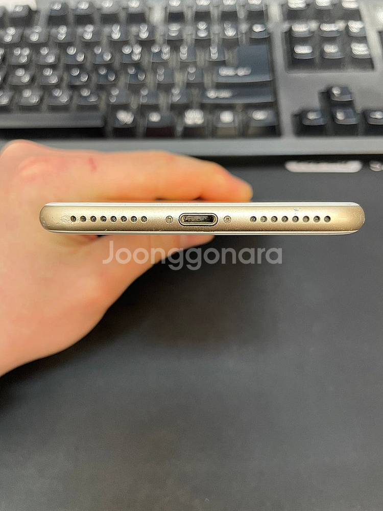 아이폰7플러스 골드 128GB 상태좋은 중고14만팝니다--5