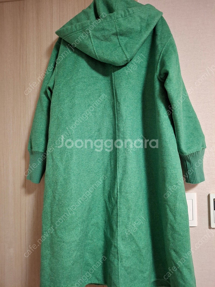 라삐아프 울후드코트 그린 66 한 번입은 반값택포 칼라...--1
