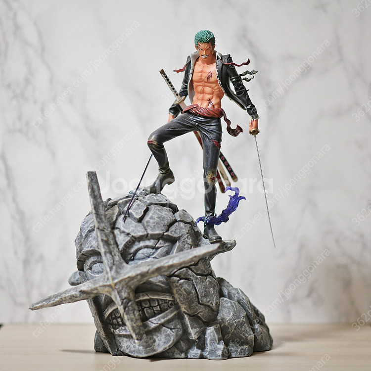 세일!!! 원피스 조로 피규어, 조로 전당 정리합니다(조로pop, 조로 레진 위주)--2