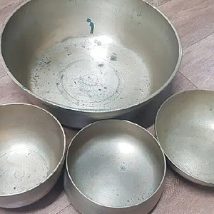 유기 놋그릇 양푼 이미지