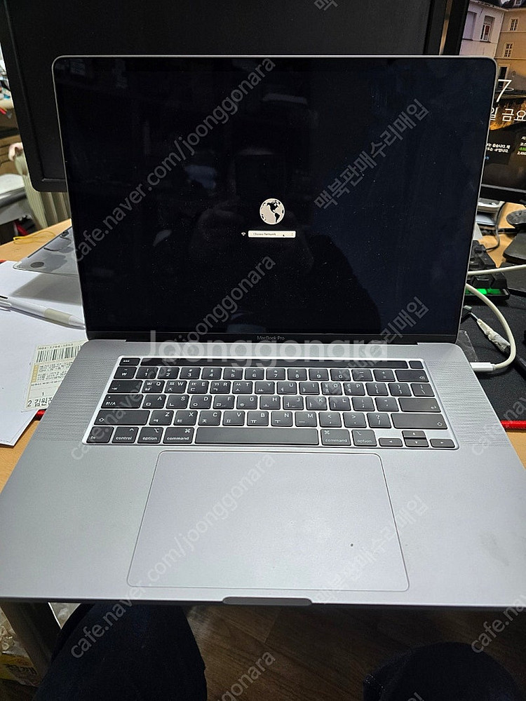 맥북프로 a2141 2019년식 16인치cpu i9 초...--2