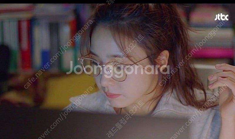 젠틀몬스터 알리오 c1 신세경 안경--0