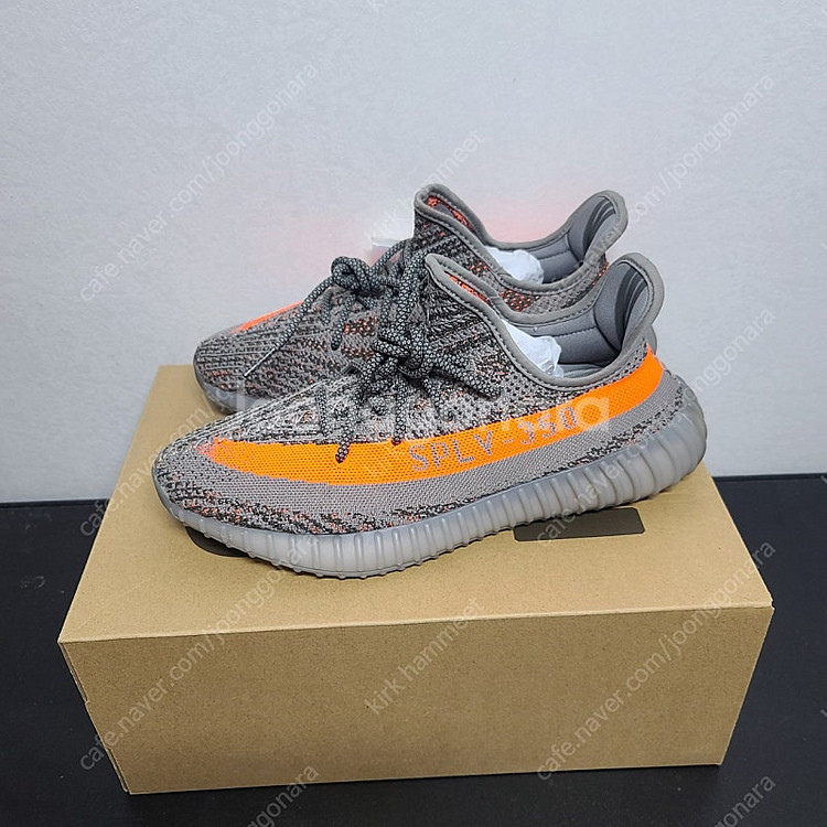 아디다스 이지부스트 350V2 벨루가 리플렉티브--2
