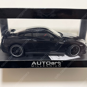 1:18 오토아트 닛산 GTR r35 spec v