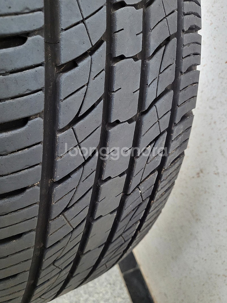 235 55R 19 금호크루젠 프리미엄 타이어1개--4