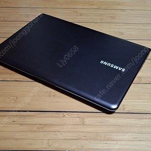 삼성 울트라북 - i5 램8g ssd128g ( 8만원)