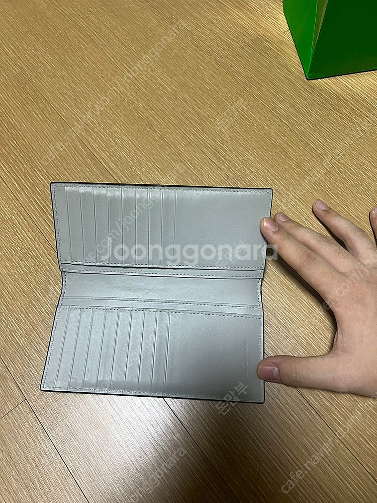 보테가베네타 장지갑--1