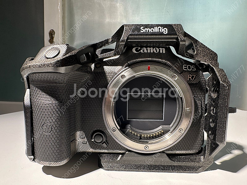 캐논 EOS R7 팝니다.--1