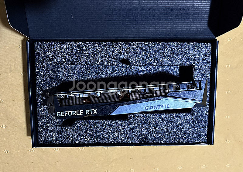 Gigabyte RTX 3070 GAMING OC--3