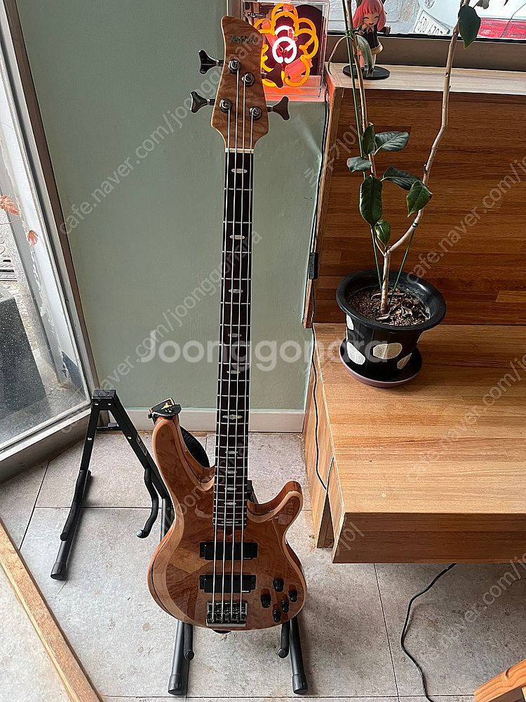 야마하 봇치더락 키쿠리 베이스 TRB1004J NT 판매--0