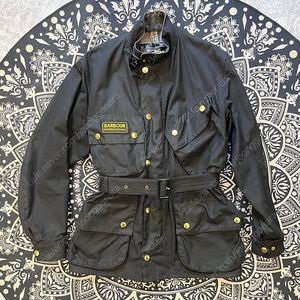 Barbour 바버 인터네셔널 a7 42사이즈