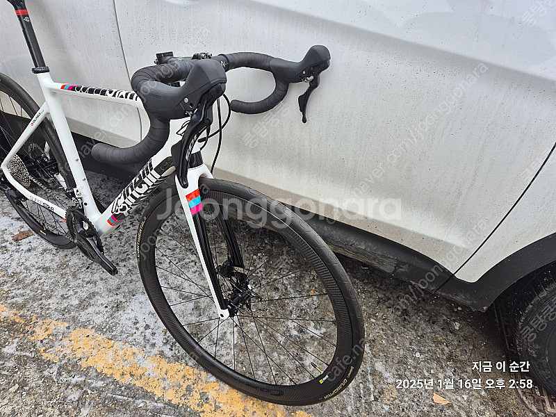 치넬리 슈퍼스타 디스크 로드바이크 판매합니다.--1