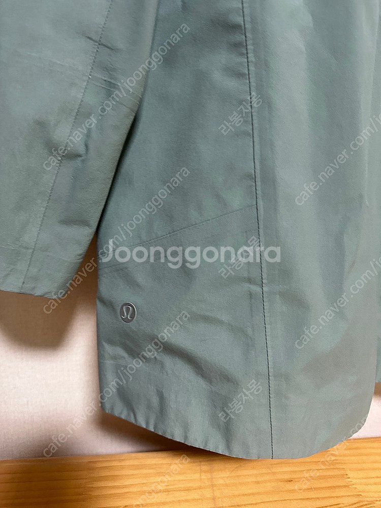 룰루레몬 레인자켓--2