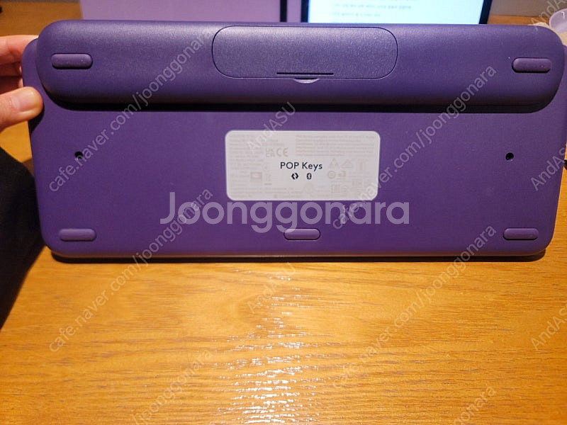 로지텍 pop keys 퍼플컬러 희귀컬러 블루투스 키보드--2