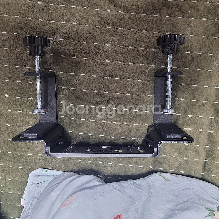 MOZA RACING 책상 거치대--1