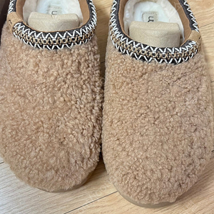 UGG 어그 키즈 맥시컬리 타즈 새상품 us3