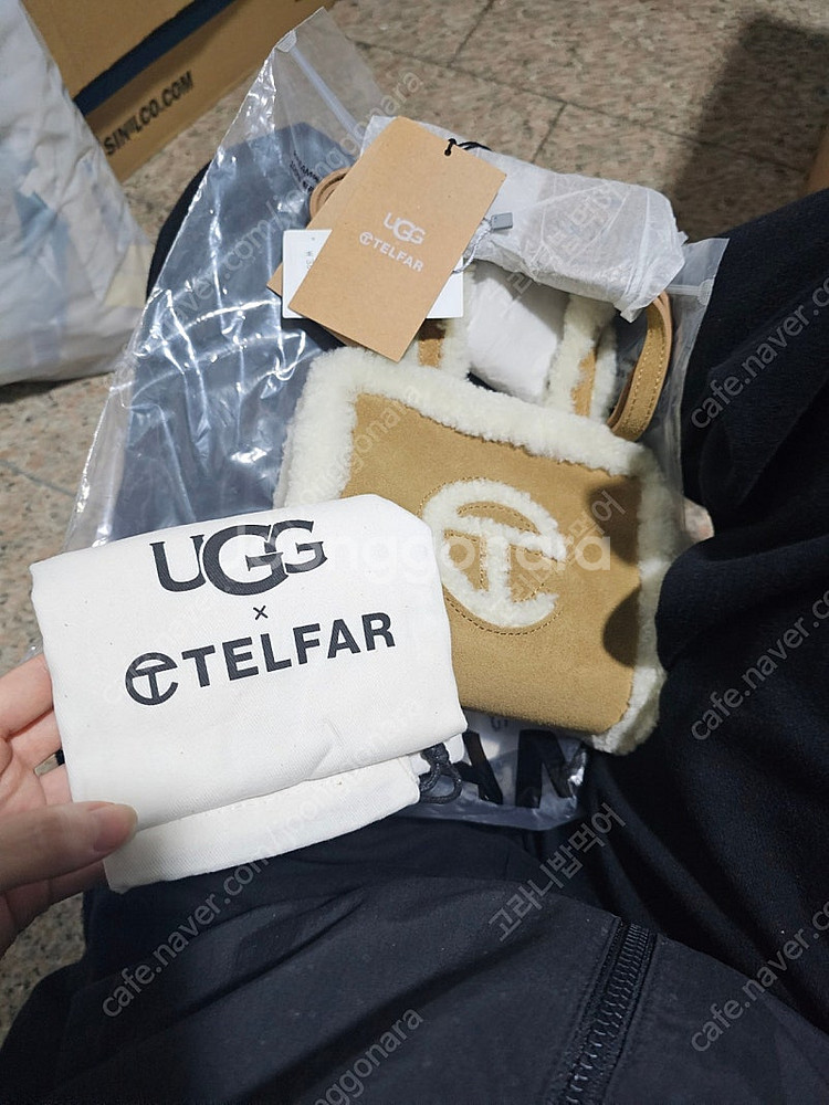 UGG x TELFAR 쇼핑백 체스트넛--1