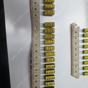 전해 콘덴서 판매합니다. (2200,1000,470,330,100,33,10uf, 50V, 35V)