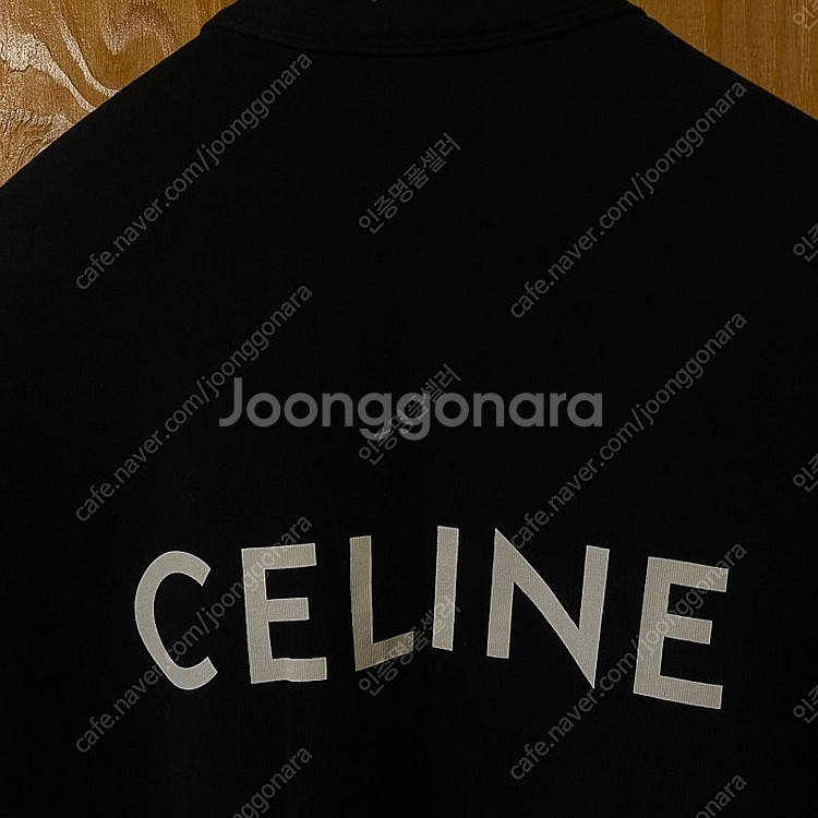 셀린느 2022 S/S 오버핏 백로고 가디건 판매 합니...--1