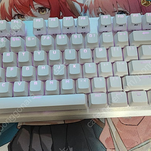 커세어 K60 pro tkl opx 화이트 판매합니다.