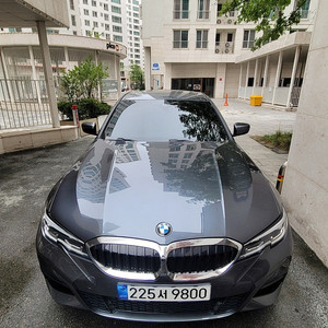 bmw 320i msp 미네랄그레이 22년식 28000키로 판매합니다