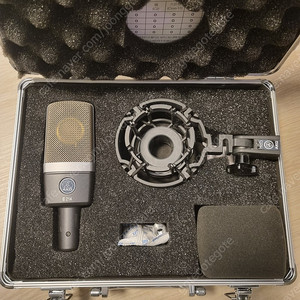 AKG c214 마이크 팝니다