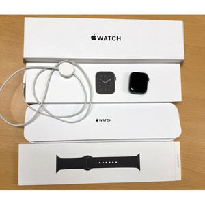 APPLE, 애플워치 SE 1세대, 40mm, 미드나이트, 블랙 스포츠 밴드, 깔끔한 관리 상태