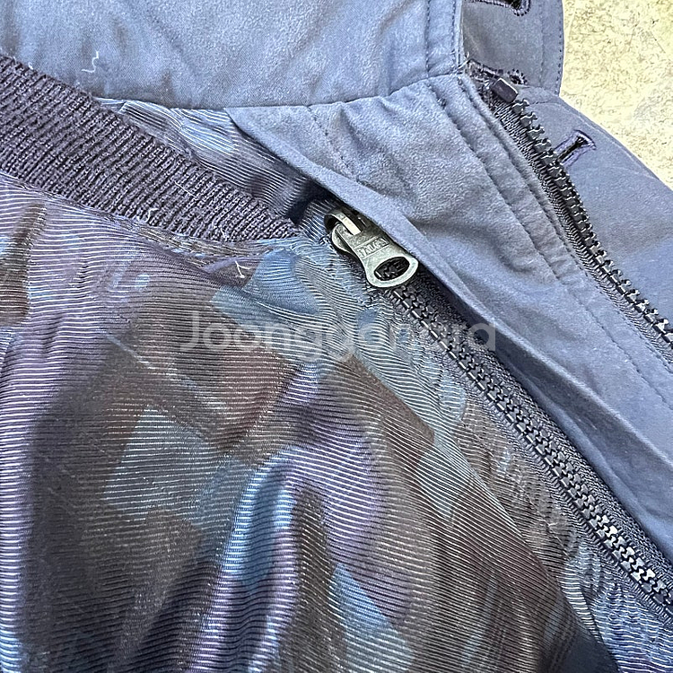 105) 입생로랑 구스다운 사파리자켓 패딩 점퍼--9