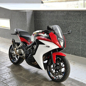 2014 CBR650F 아크라 트윈머플러 판매합니다.​