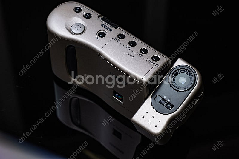 세계 최초 LCD카메라 카시오 QV-10A--1