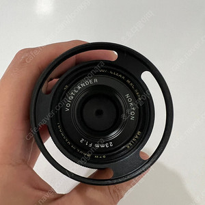 보이그랜더 NOKTON 23mm F1.2 Aspherical X-Mount / Brightin Star 35mm F0.95 X-MOUNT 팔아요