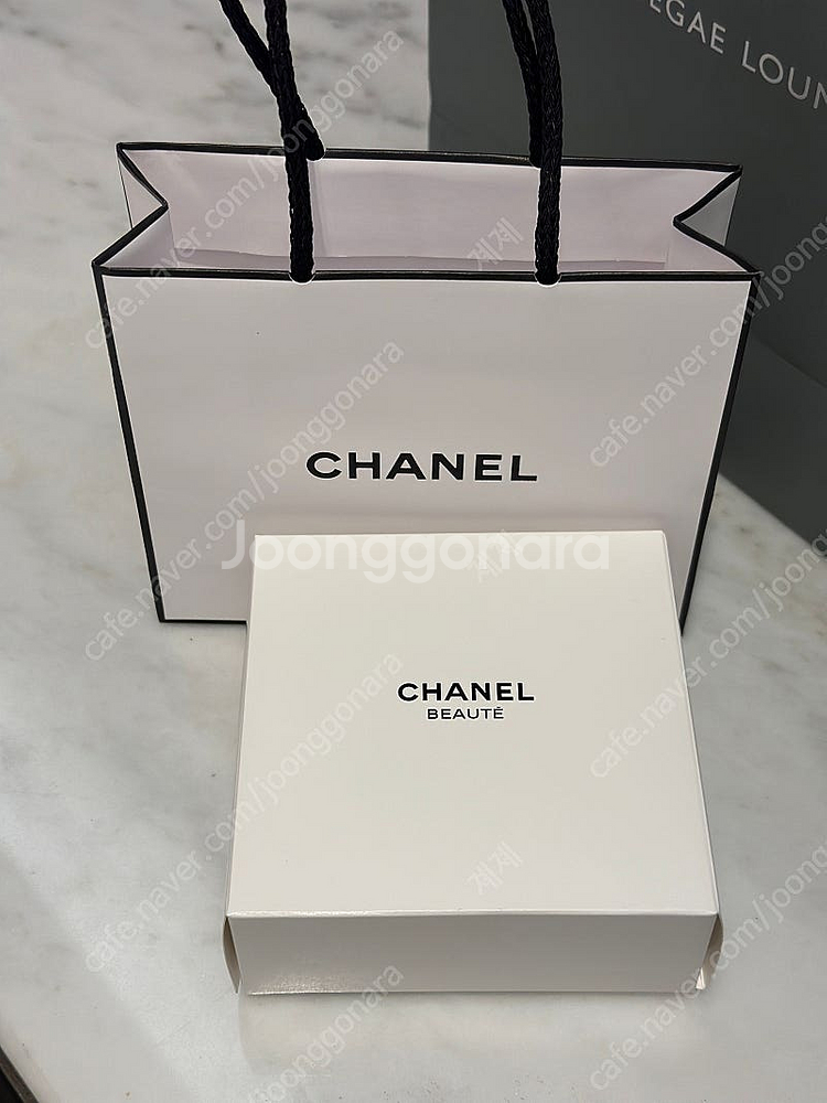 샤넬 스크런치 헤어밴드--1