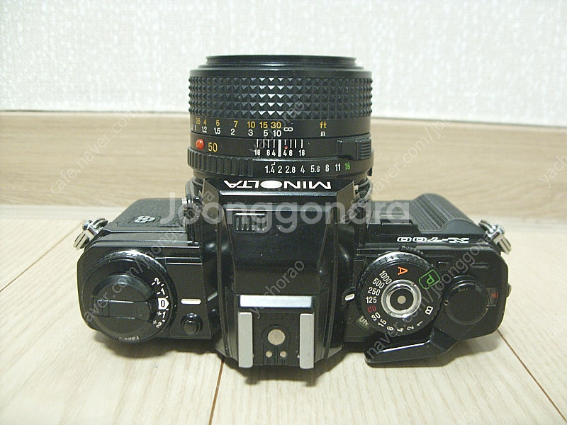 MINOLTA X-700 + MD 50mm F1.4--5