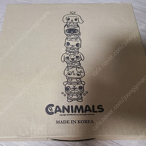 새제품 캐니멀 (CANIMALS) 얼굴 벽시계 (블랙) 판매합니다.